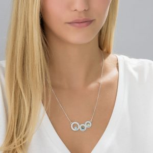 Collana Circles con incisioni e pietre preziose in argento sterling