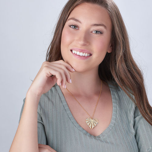 Collana di famiglia con pietre di nascita in placcatura in oro