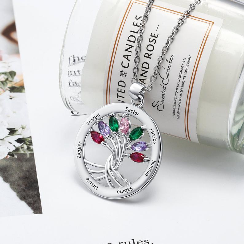 Family Necklace Personalized with 7 Engraved Names and 7 Custom Birthstones - immagine 6