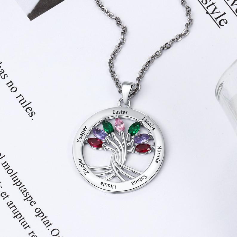 Family Necklace Personalized with 7 Engraved Names and 7 Custom Birthstones - immagine 5