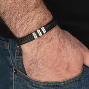 Classic men's stylish leather beaded bracelet with laser engraved 1-7 names - immagine 6