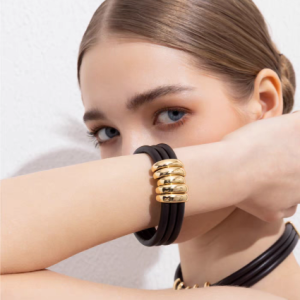 Bracciale in pelle da donna lussuoso ed elegante